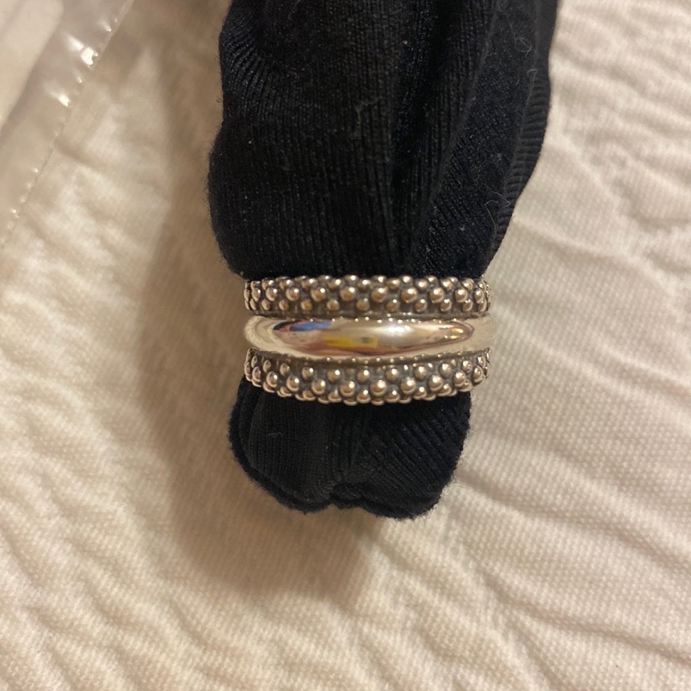 Lagos Ring